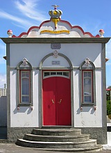 Imperios, small chapels for the Holy Ghost Festivals